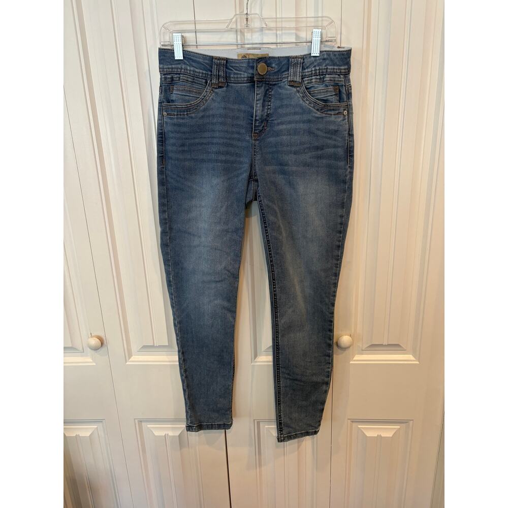 Democracy Jeans Size 6